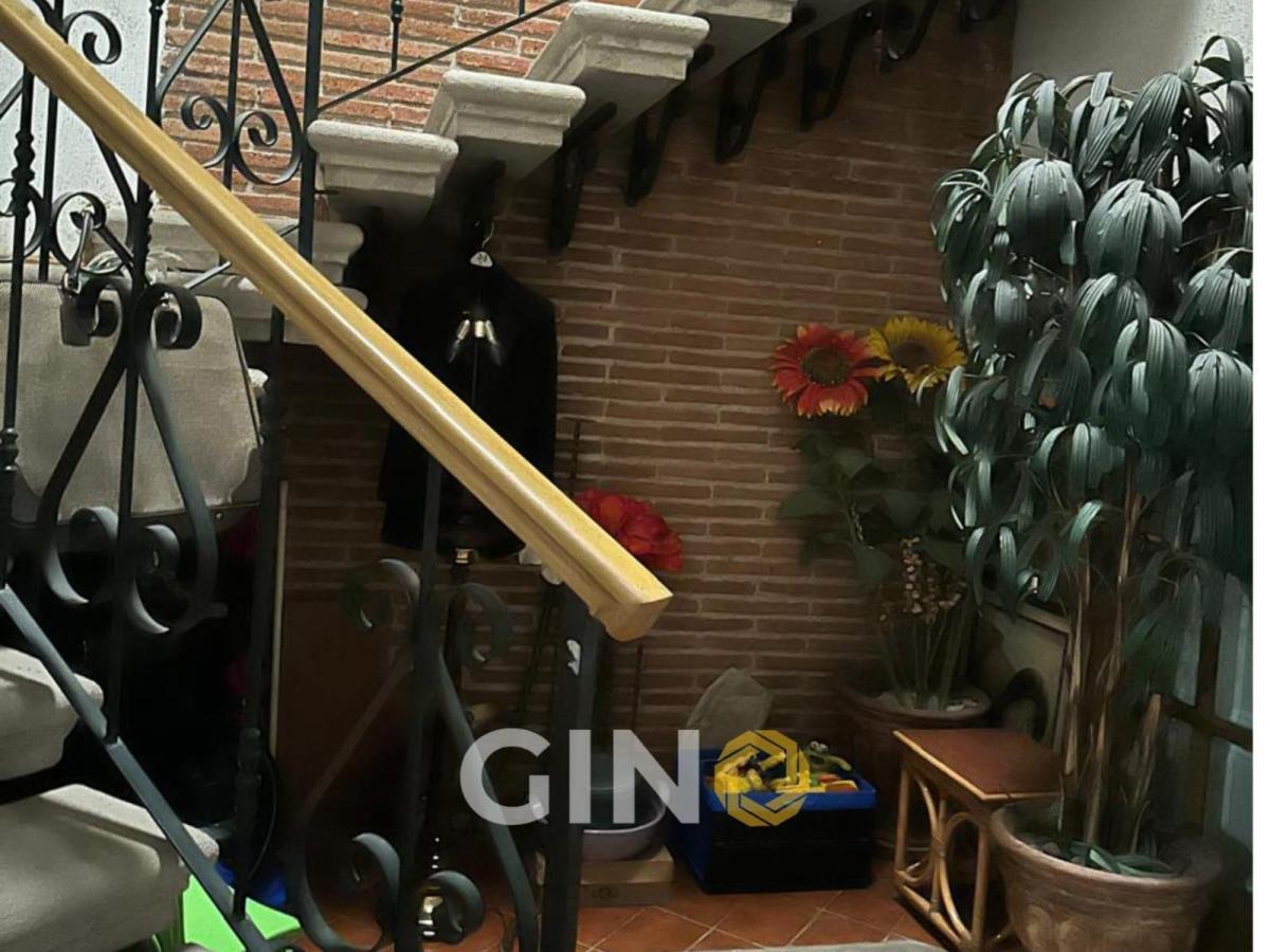 vendo-casa-en-colonia-guadalupe-culiacan - Vista 24