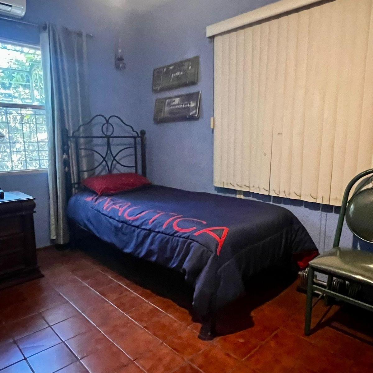 Venta de Casa por Calle Mariano Escobedo Centro de La Ciudad