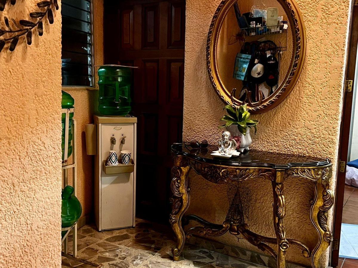 venta-de-casa-por-calle-mariano-escobedo-centro-de-la-ciudad - Vista 20