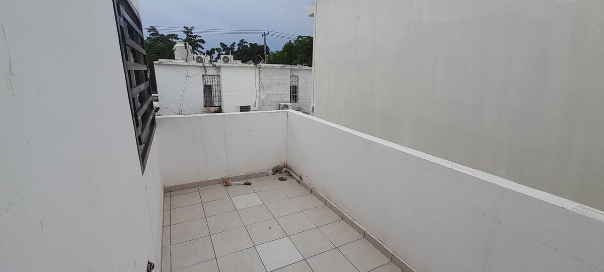 La Estancia I - Terraza trasera