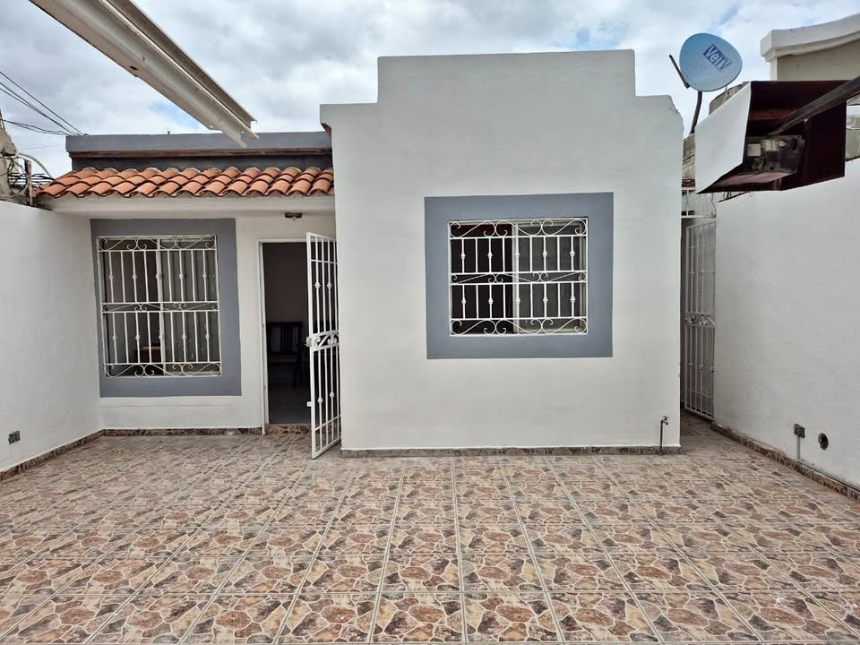 Villa Bonita - Fachada principal